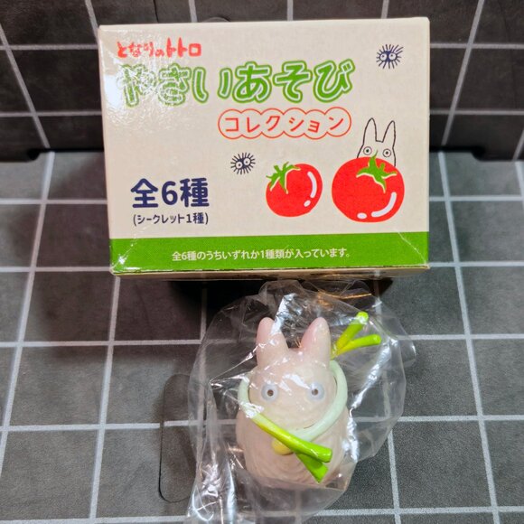 Studio Ghibli My Neighbor Totoro Vegetable Play Figure Collection LEEK ONION - Picture 1 of 3